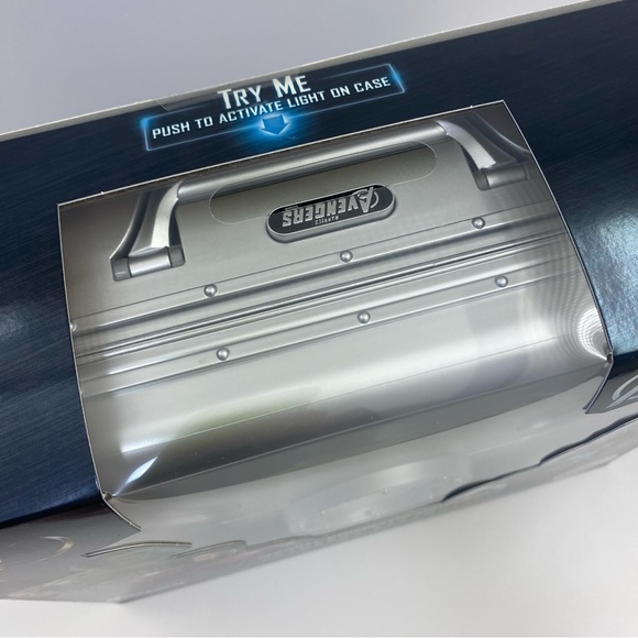 Marvel Cinematic Universe Phase 1 Blu-Ray Collection - Picture 4 of 6